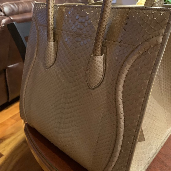 A python authentic Celine handbag!! Light weight and easy...